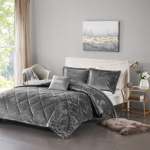 Olliix Intelligent Design Felicia Blush Velvet Comforter Sets