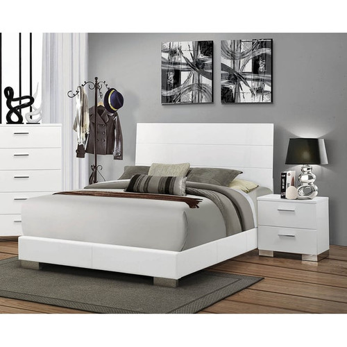 Coaster Furniture Felicity Glossy White 4pc Bedroom Set With Queen Bed