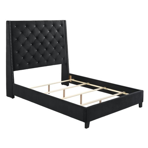 Crown Mark Chantilly Black King Bed