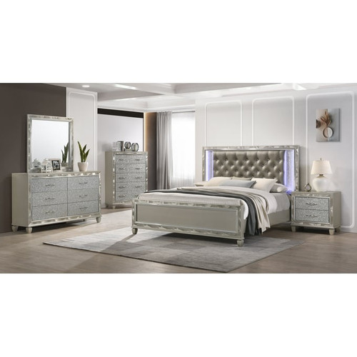 New Classic Furniture Radiance Silver King Bed