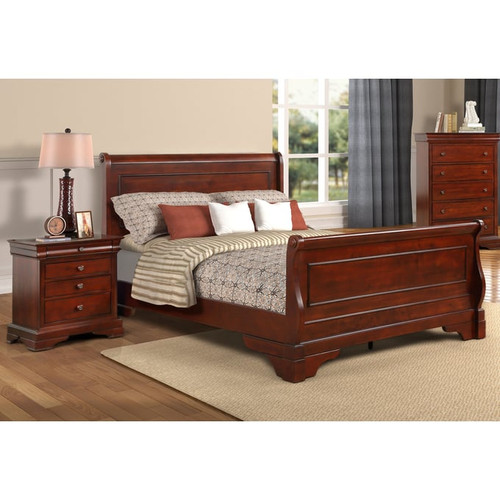 New Classic Furniture Versaille Cherry 4pc Bedroom Set With Cal King Sleigh Bed