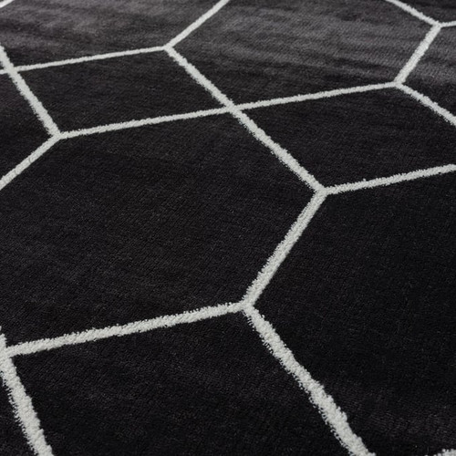 Olliix Madison Park Averie Black Cream Trellis Geometric Woven Area Rugs