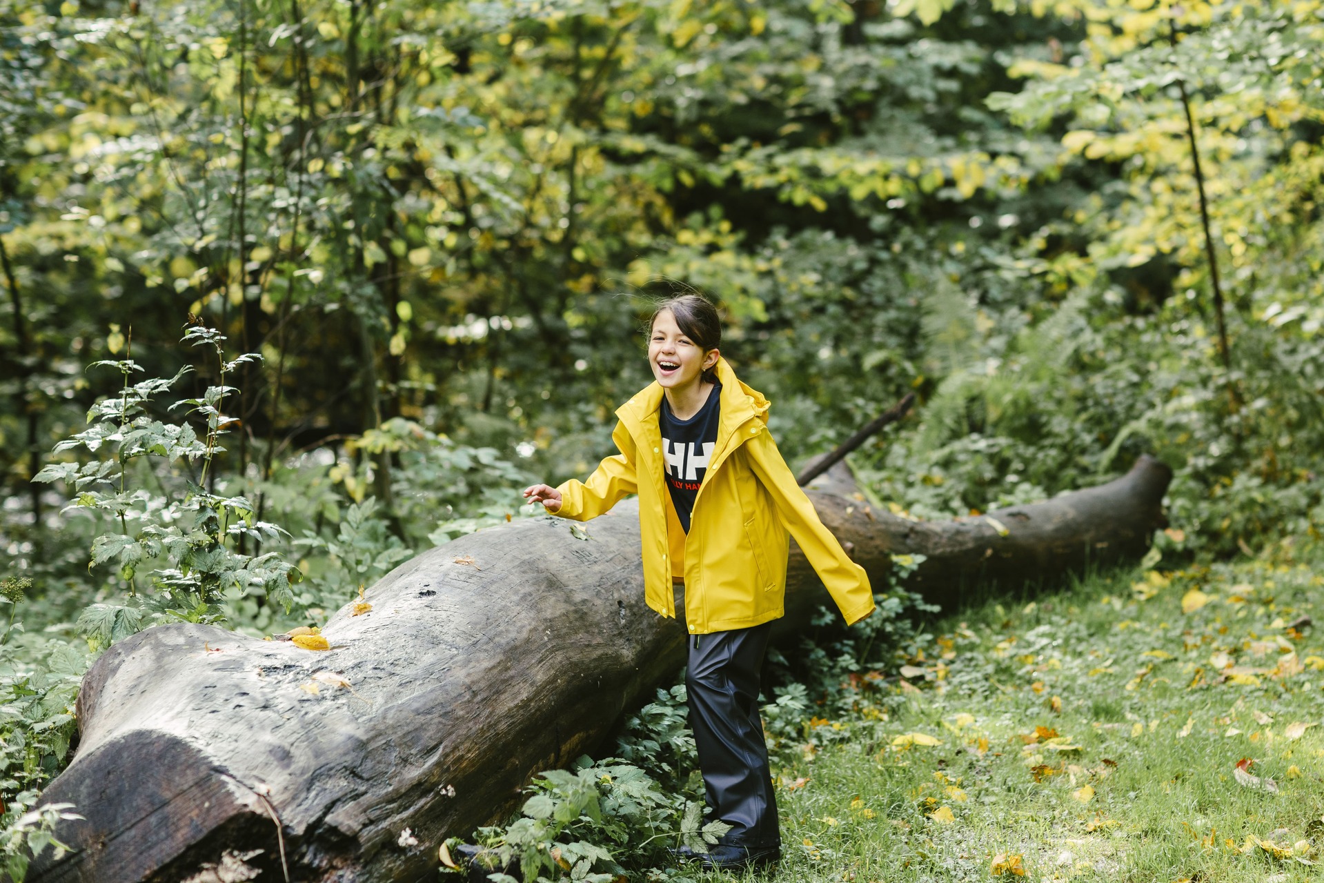 Helly Hansen Moss Waterproof Rain Jacket- Big Kids