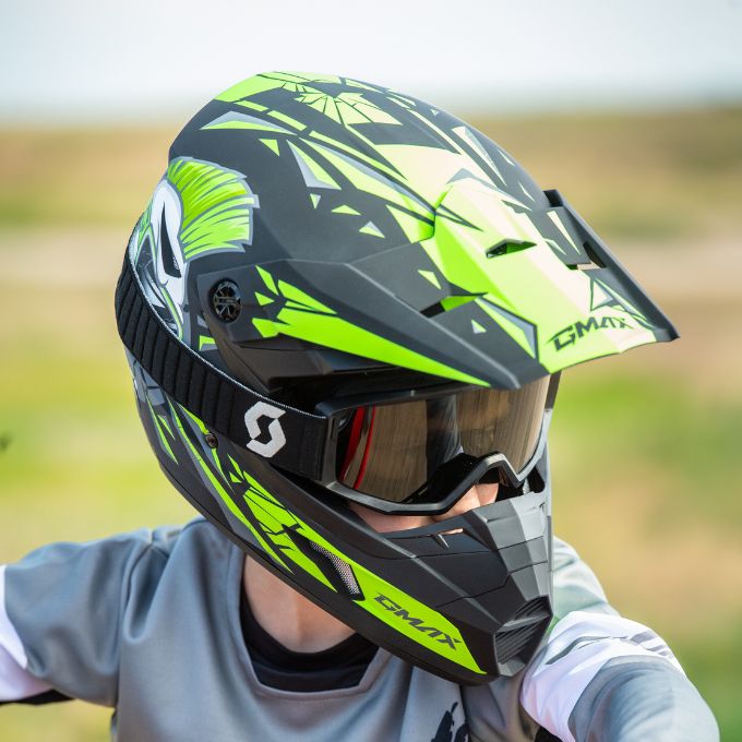 MX-46Y Youth Helmet | GMAX Helmets