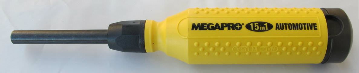 Tournevis à pointes multiples 15-en-1 pour automobile Megapro