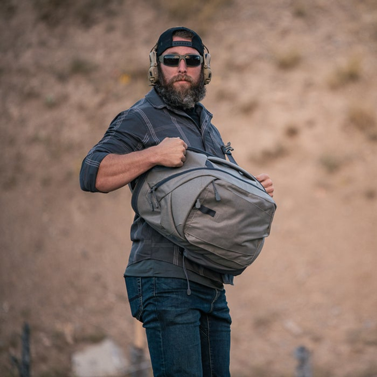 Vertx Commuter Sling Bag Gen 3