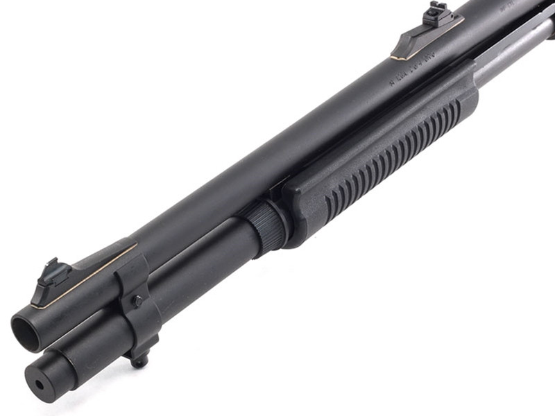 Remington 870 Police Magnum 12-Gauge Pump-Action Shotgun w