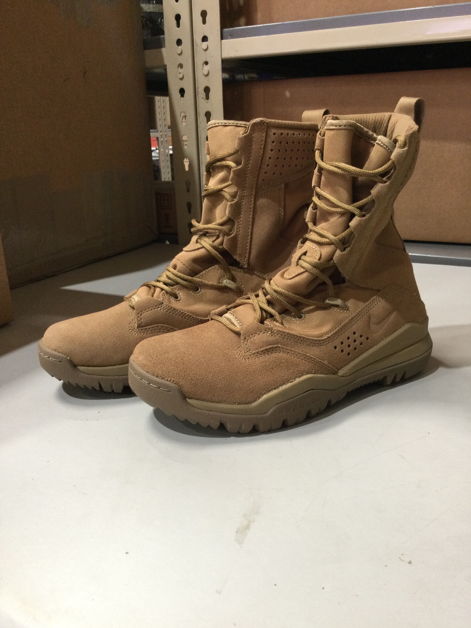 Open Box Nike SFB Field 2 Coyote Tactical Boots Size 6 OB#170 On