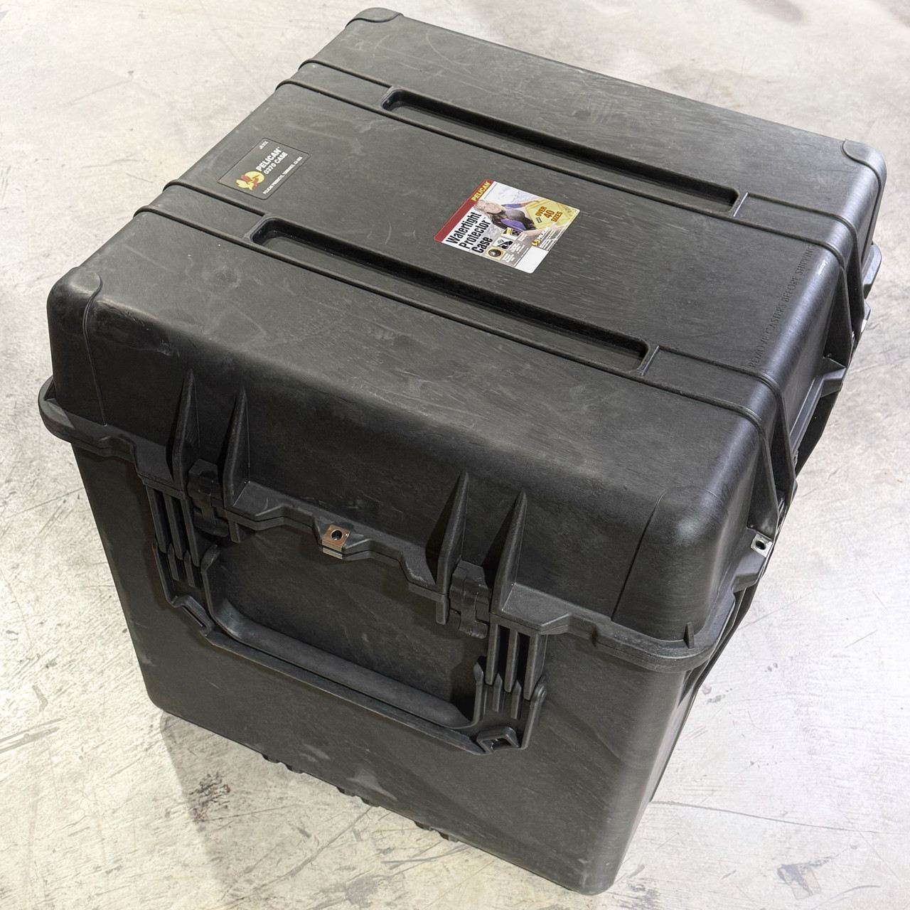 Pelican 0370 Watertight Protector Cube Case 24x24x24