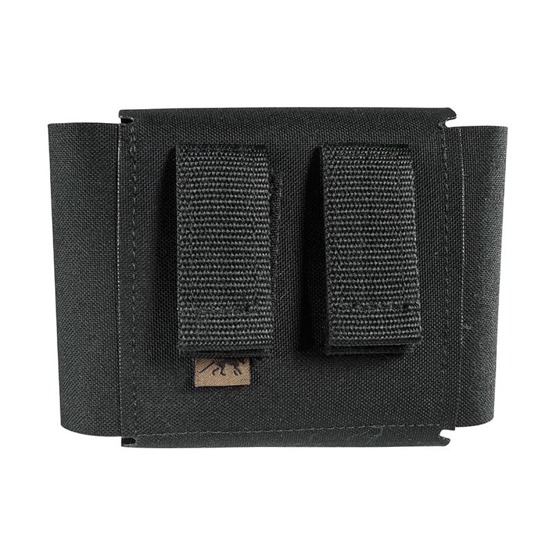 The TT Glove Pouch MKII is a small accessory belt pouch. Holds one pair of leather tactical gloves or two pairs of latex gloves. It can be carried horizontally or vertically. Hook-and-loop fastener for 1-2.15in/30-55mm width belt. (BELT NOT INCLUDED)

