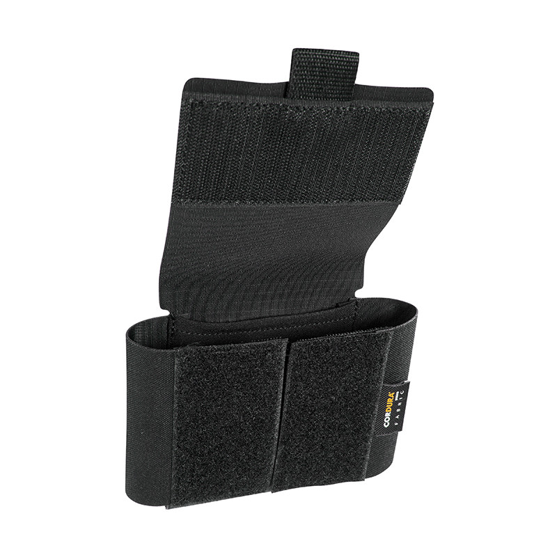 The TT Glove Pouch MKII is a small accessory belt pouch. Holds one pair of leather tactical gloves or two pairs of latex gloves. It can be carried horizontally or vertically. Hook-and-loop fastener for 1-2.15in/30-55mm width belt. (BELT NOT INCLUDED)

