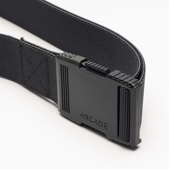 Strong and durable doesn't have to mean bulky and heavy. Built to function as a tool, the Hardware belt's controlled performance stretch delivers durability that fends off abrasion, with stiffness to carry your tools of the trade. Brought together with our highest tensile strength buckle, the Hardware belt is designed to increase comfort and free the movement of those that go hard.