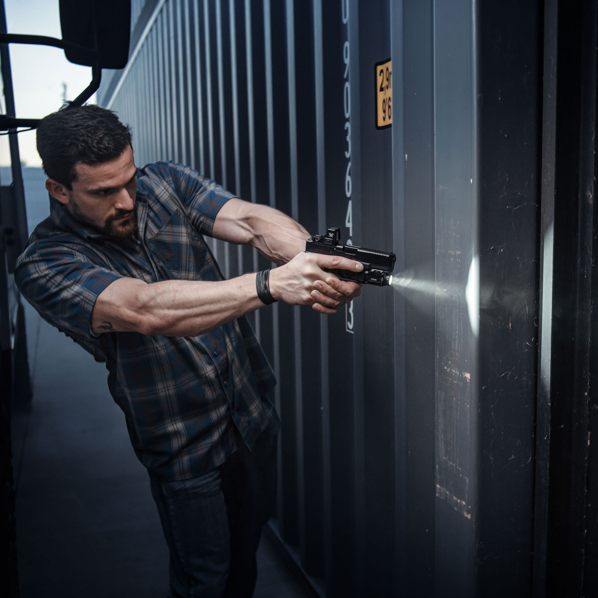 The XC3 is ideal for duty use as well as concealed-carry handgun applications. It is engineered to perform in any high-stress, low-light environment where positive ID is imperative, and its slim, compact form factor is compatible with many commercially available holsters already on the market. The XC3's premium LED generates 550 lumens and 7,200 candela of intense white light shaped a Hybrid Beam pattern that delivers the ideal combination of distance and surround light at handgun distances. We've also engineered its intuitive ambidextrous switching to provide a positive tactile feel for unmatched control in momentary- or constant-on mode. Powered by a front-loading, single, readily available 123A lithium battery, the XC3 provides 1.75 hours of constant runtime while allowing easy battery swaps without requiring removal from your handgun. Manufactured of high-strength, aerospace-grade aluminum body, Mil-Spec hard-anodized, and gasket-sealed to thrive in the harshest conditions.