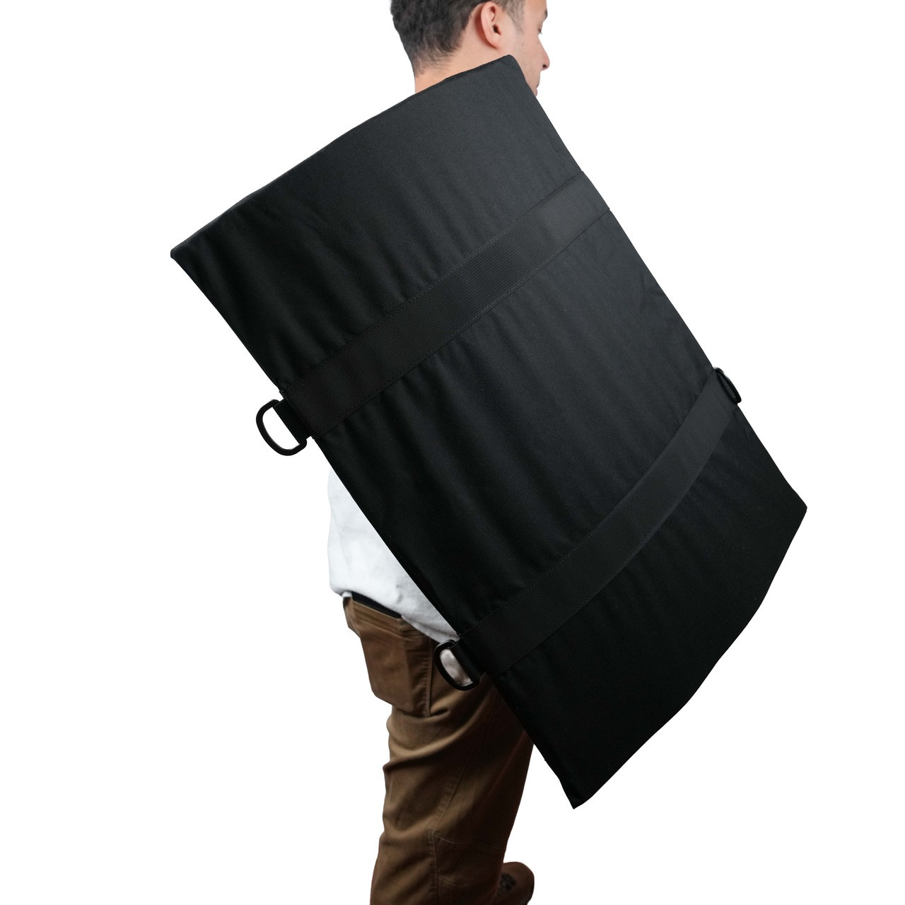 The Battlesteel Defender Flex is a cutting-edge, NIJ-certified Level IIIA / IIIA+ ballistic shield that delivers exceptional handgun defense in a lean, highly maneuverable format. It’s engineered for frontline professionals—police, private security, and tactical teams—who need lightweight protection without bulky gear.