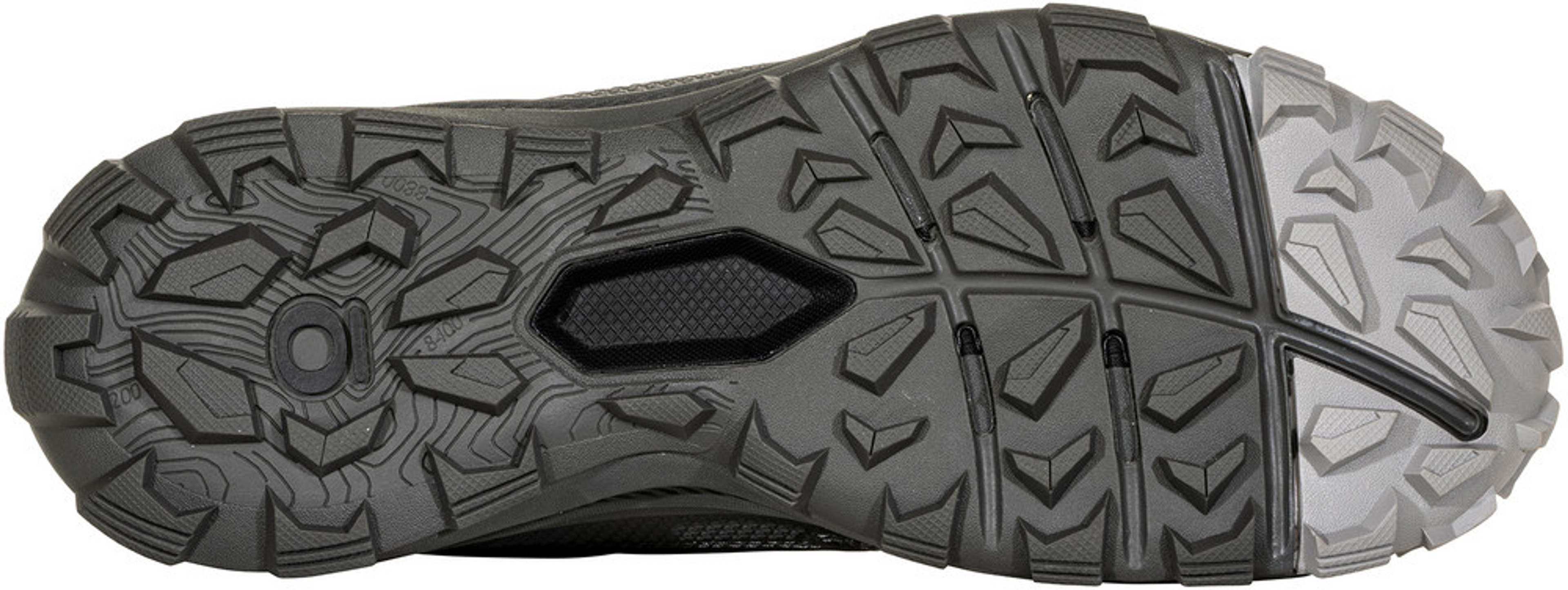 From a bio-mechanically designed outsole to full foot protection, the Oboz Katabatic hiking shoe is an on-trail performer first and foremost. Adding our lightest midsole and a highly abrasion-resistant lining, the Katabatic Mid will help get you to your destination before the light fades day after day.
