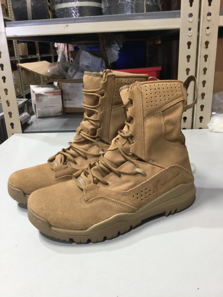 Open Box Nike SFB Field 2 Coyote Tactical Boots Size 8.5 OB#160