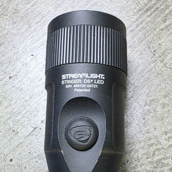 Lot of 5 pcs, Streamlight Stinger LED Assorted Flashlights, w/ 2 Charging Stations, Open Box