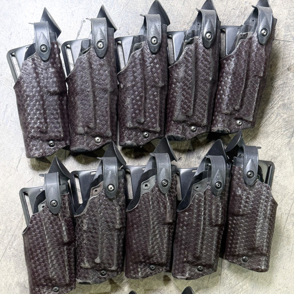 Safariland ALS/SLS Mid-Ride Level III Retention Duty Holster, Brown Basketweave, Right Hand, Police Trade