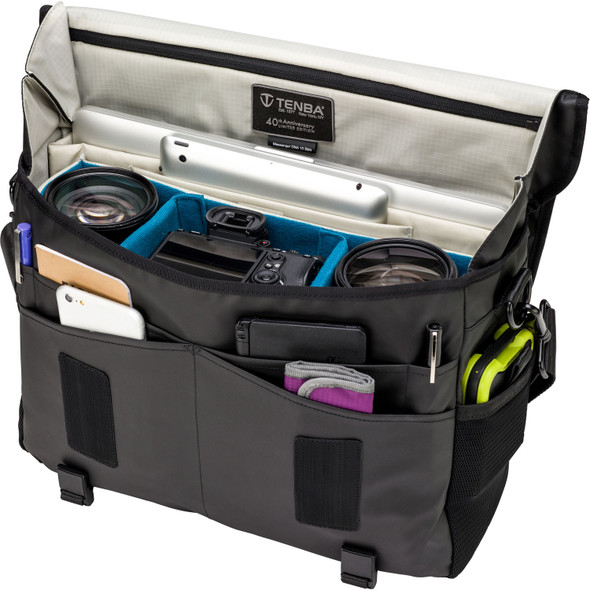 Tenba DNA 15 Slim Messenger Bag (Black Special Edition), New/Old Stock