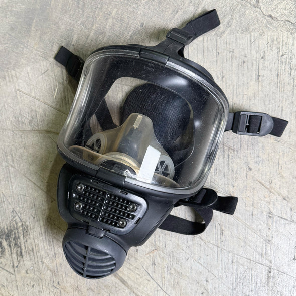 Scott Safety Full Facepiece SCBA Respirator Mask (AV-Series), Police Trade