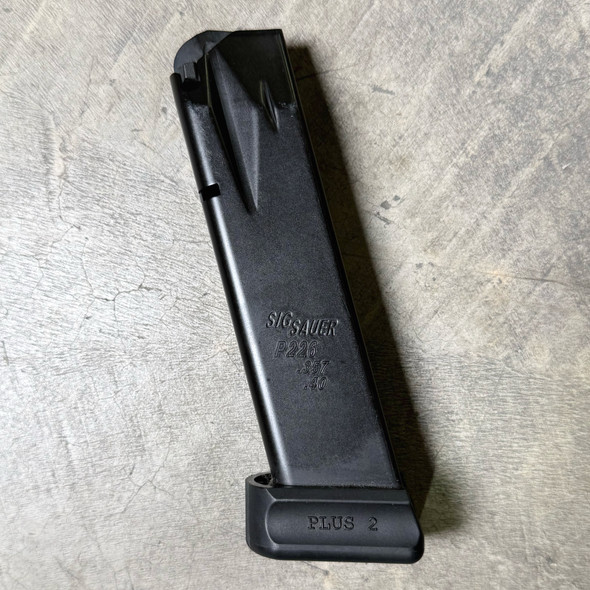 SIG Sauer P226 Magazine .357 SIG / .40 S&W 14-Round Plus 2 Factory OEM, Police Trade