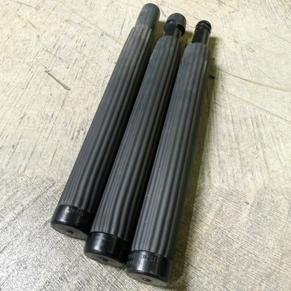 Monadnock 21" Friction Lock Expandable Baton w/ SuperGrip Handle – Damaged Tip, Police Trade