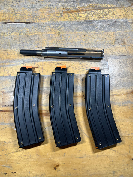 CMMG .22 LR AR Conversion Kit – 3-Pack 25-Round Magazines, Open Box