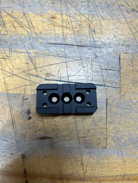 Unity FAST FST-SOPM LPVO Mount Offset Optic Adapter Plate Aimpoint Micro Footprint, Open Box