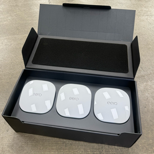 eero J010311 Dual-Band Mesh WiFi System 3-Pack, White, New Old Stock