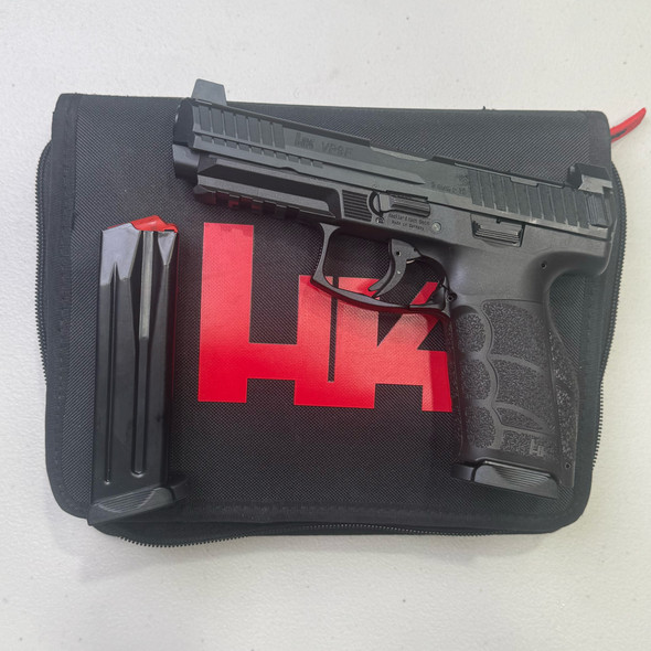 HK VP9A1F 9mm Pistol w/ 2x 17-Round Magazines, Police Demo