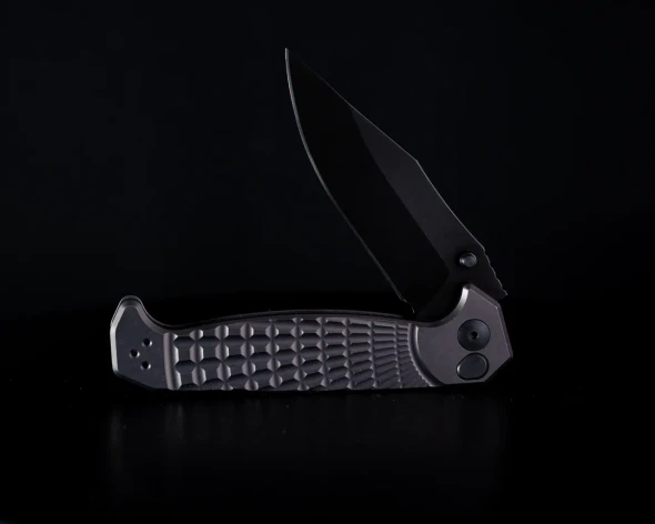 Half Face Blades Crow Folder Anodized Gray/Black Nitride Grenade Stippled Grip Deep Carry Clip Knife
