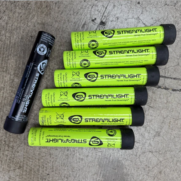 Lot of 7 pcs, Assorted Streamlight Rechargeable Batteries, Police Trade