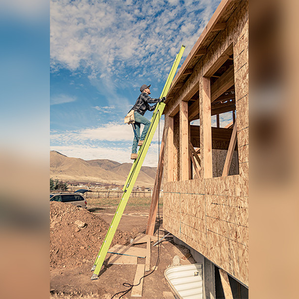 Little Giant HyperLite Extension Ladders