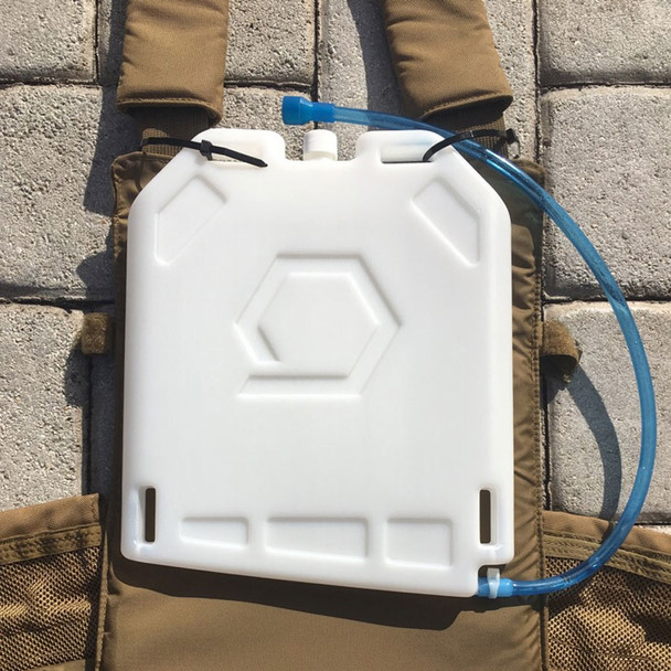 Qore Performance IcePlate Compact Hydration System