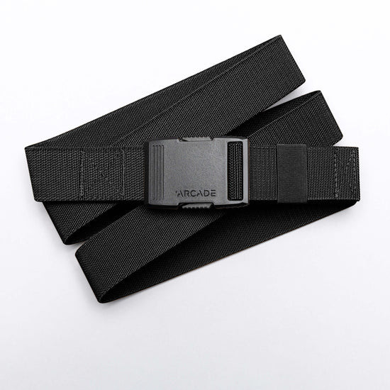 Strong and durable doesn't have to mean bulky and heavy. Built to function as a tool, the Hardware belt's controlled performance stretch delivers durability that fends off abrasion, with stiffness to carry your tools of the trade. Brought together with our highest tensile strength buckle, the Hardware belt is designed to increase comfort and free the movement of those that go hard.
