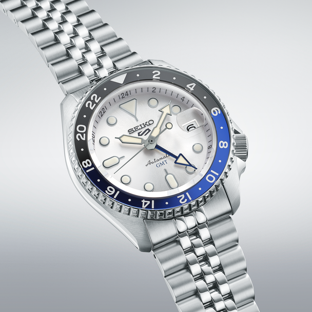 Seiko SSK033 5 Sports SKX‑Style GMT Automatic Stainless Steel 42.5 mm