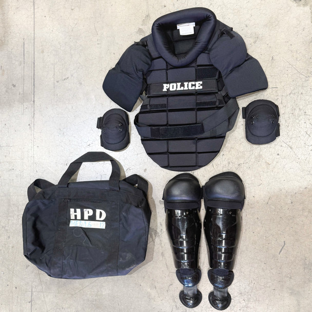 Hatch Centurion Riot Control Gear Set w/ Carry Bag, Police Trade