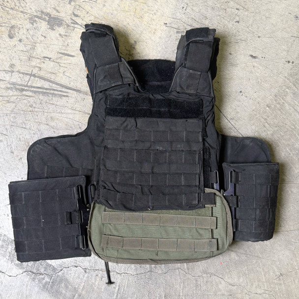 Bushido Tactical Body Armor Carrier, MOLLE Vest w/ Level IIIA Soft Armor, Police Trade