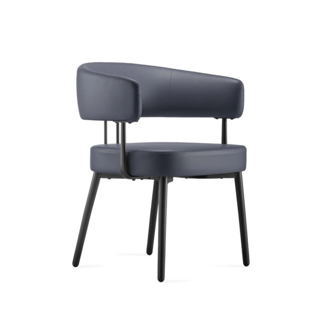 Hera Breakout Chair