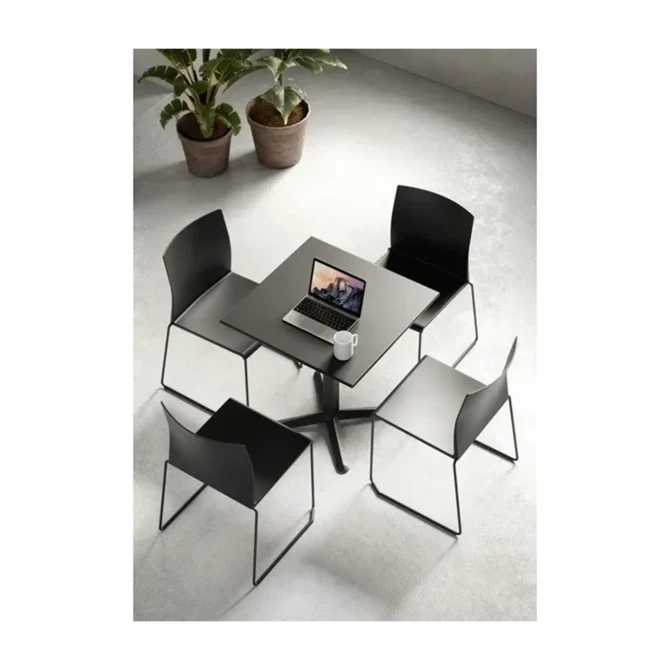 Artesia Black