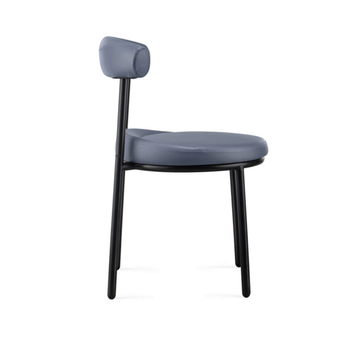 Nyx Breakout Chair