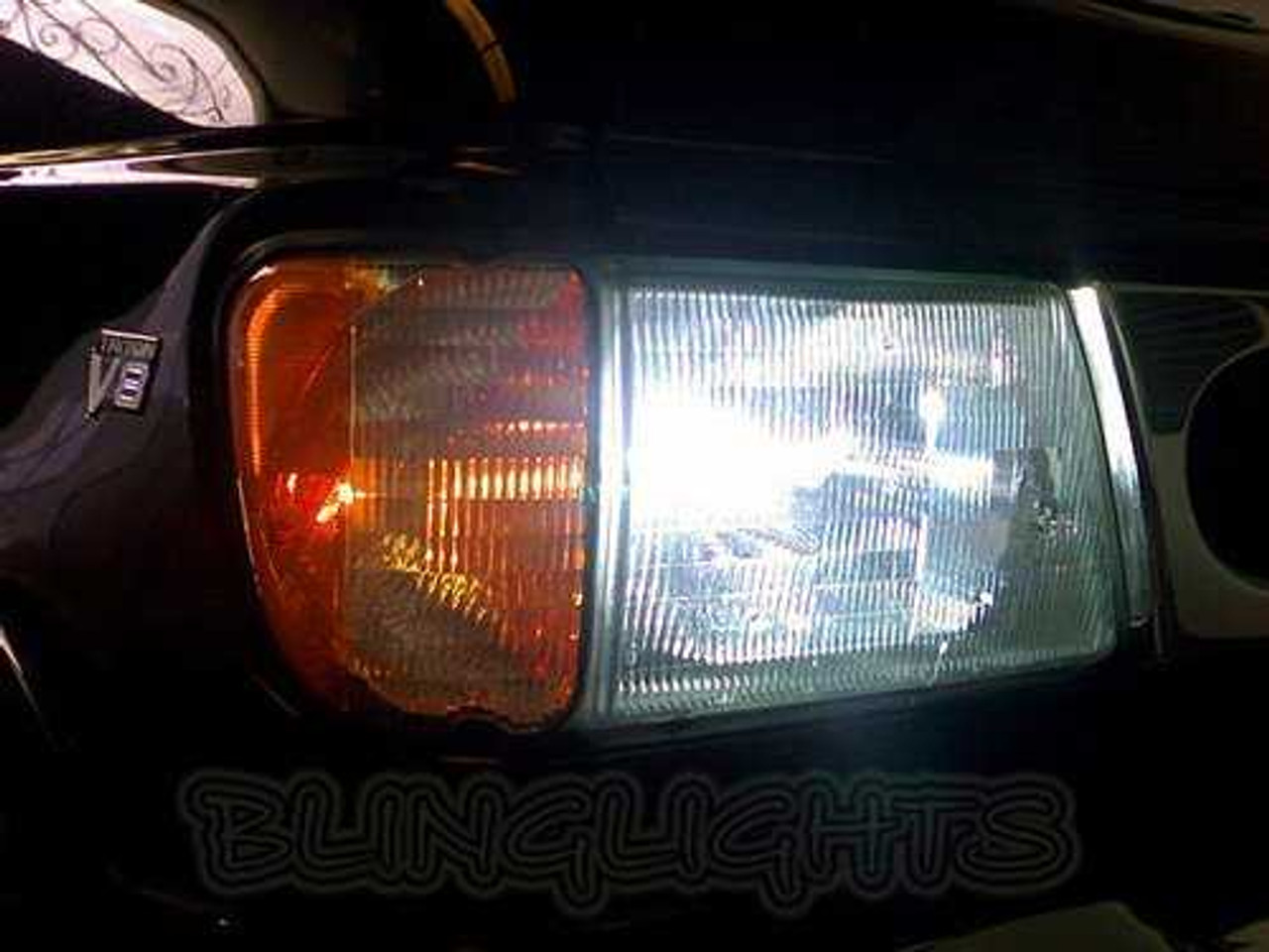 Ford E-450 E450 E-550 E550 White Lights Bulbs for Headlamps Headlights Head Lamps Lights