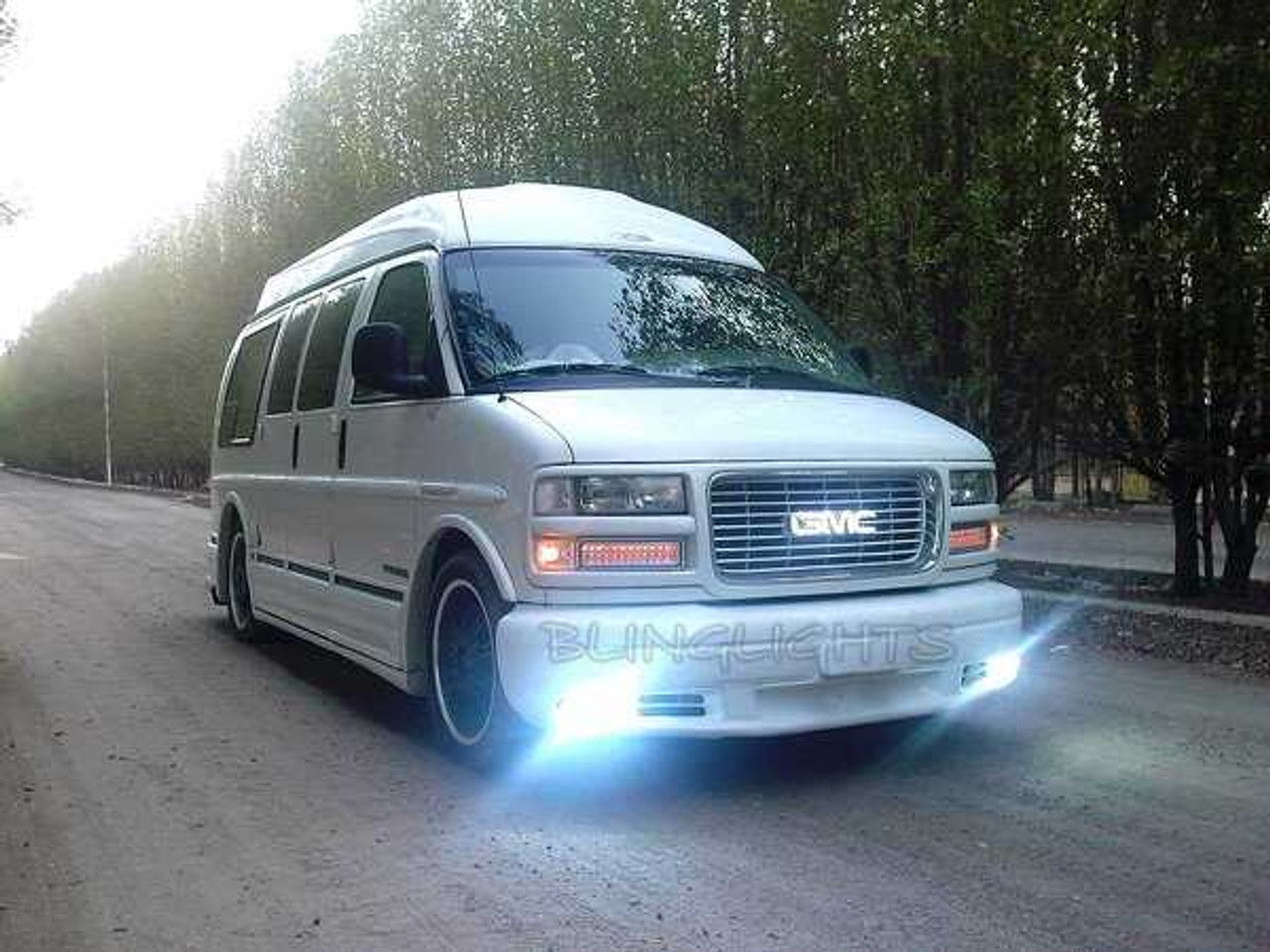 Chevrolet Express Xenon Halogen Driving Lamps Lights