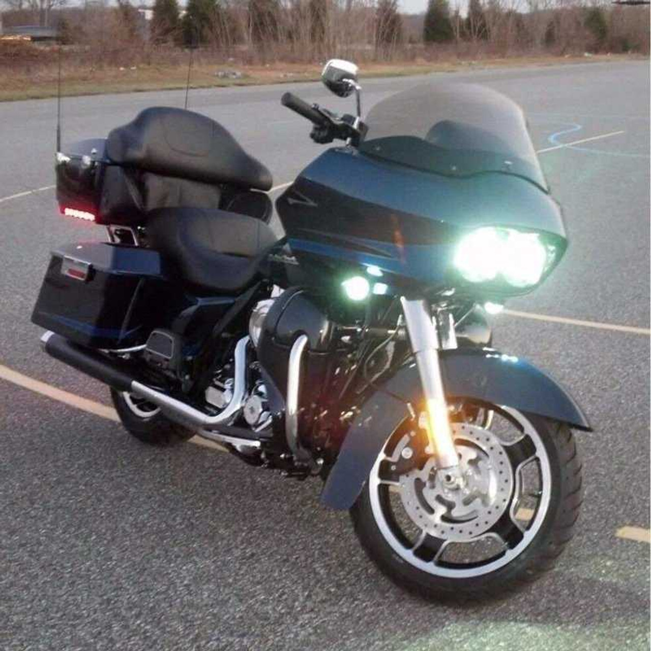 BlingLights Brand 6000K LED Fog Lights Kit for Harley-Davidson Road Glide