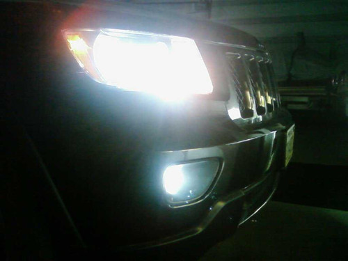 2011 2012 2013 Jeep Grand Cherokee LED Fog Lamps Driving Lights WK2