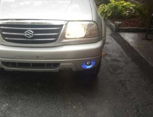 White Halo Fog Lights for 2001 2002 2003 2004 2005 2006 Suzuki XL-7