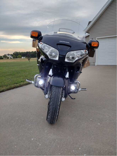 BlingLights Brand White Halo Fog Lights for 2001-2010 Honda Gold Wing GL1800 BlingLights Brand White Halo Fog Lights for 2001-2010 Honda Gold Wing GL1800
