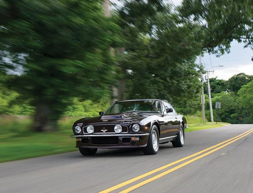 BlingLights Grill Round Driving Fog Lamps for 1969–1989 Aston Martin V8