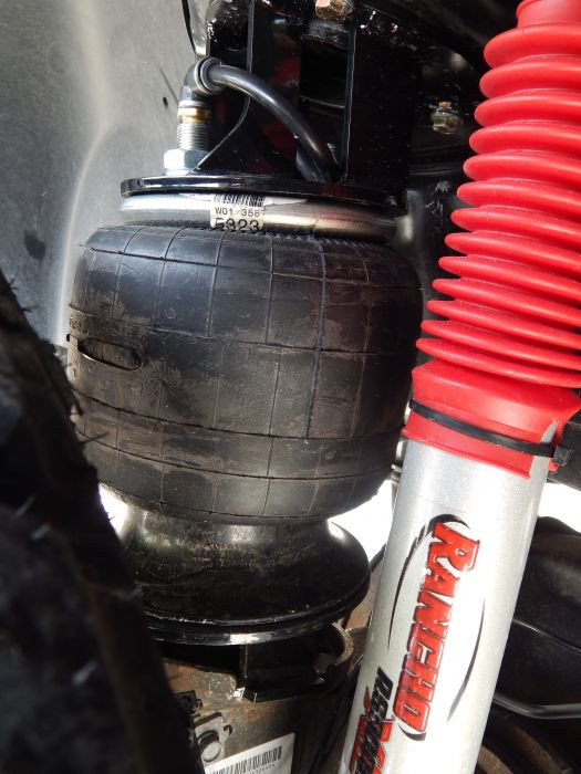 Kelderman 20142018 Ram 2500 4x4 2Stage Front Air Suspension