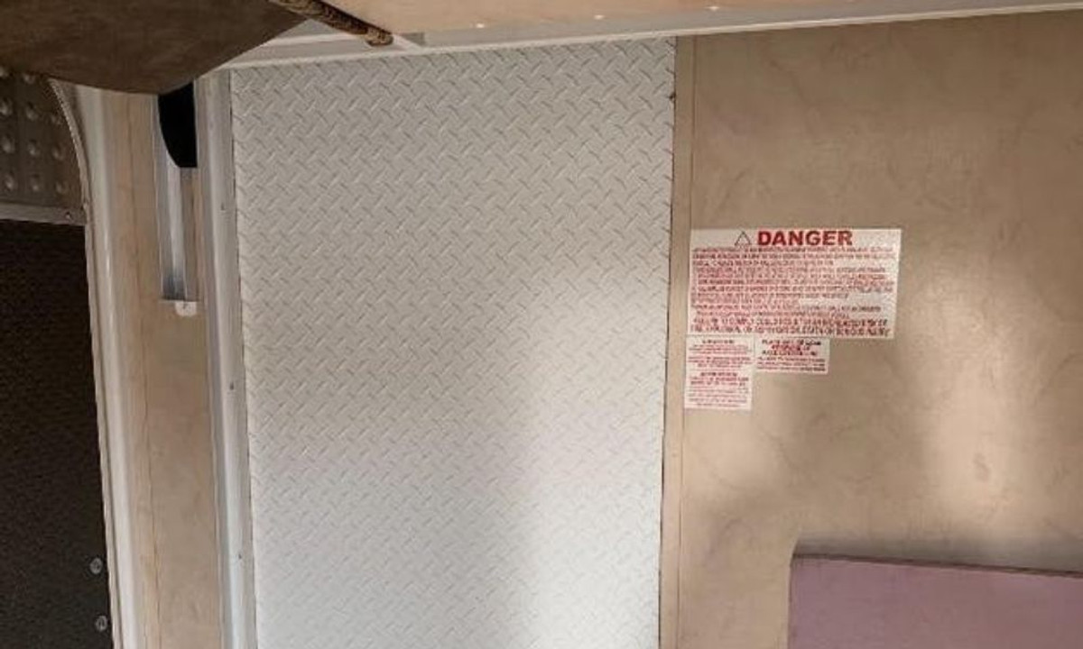 4 Creative Ways To Use Diamond Plate in Your Bathroom